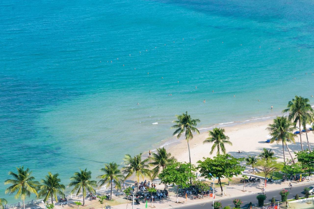 Arise Seaside Hotel Nha Trang Exterior photo
